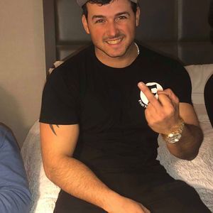 Meet your Posher, Alex